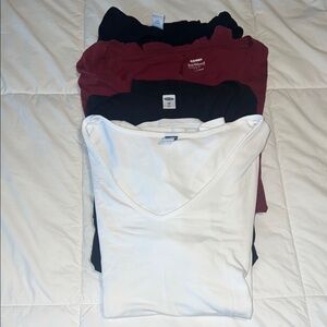 Lot of 4 Old Navy tshirts